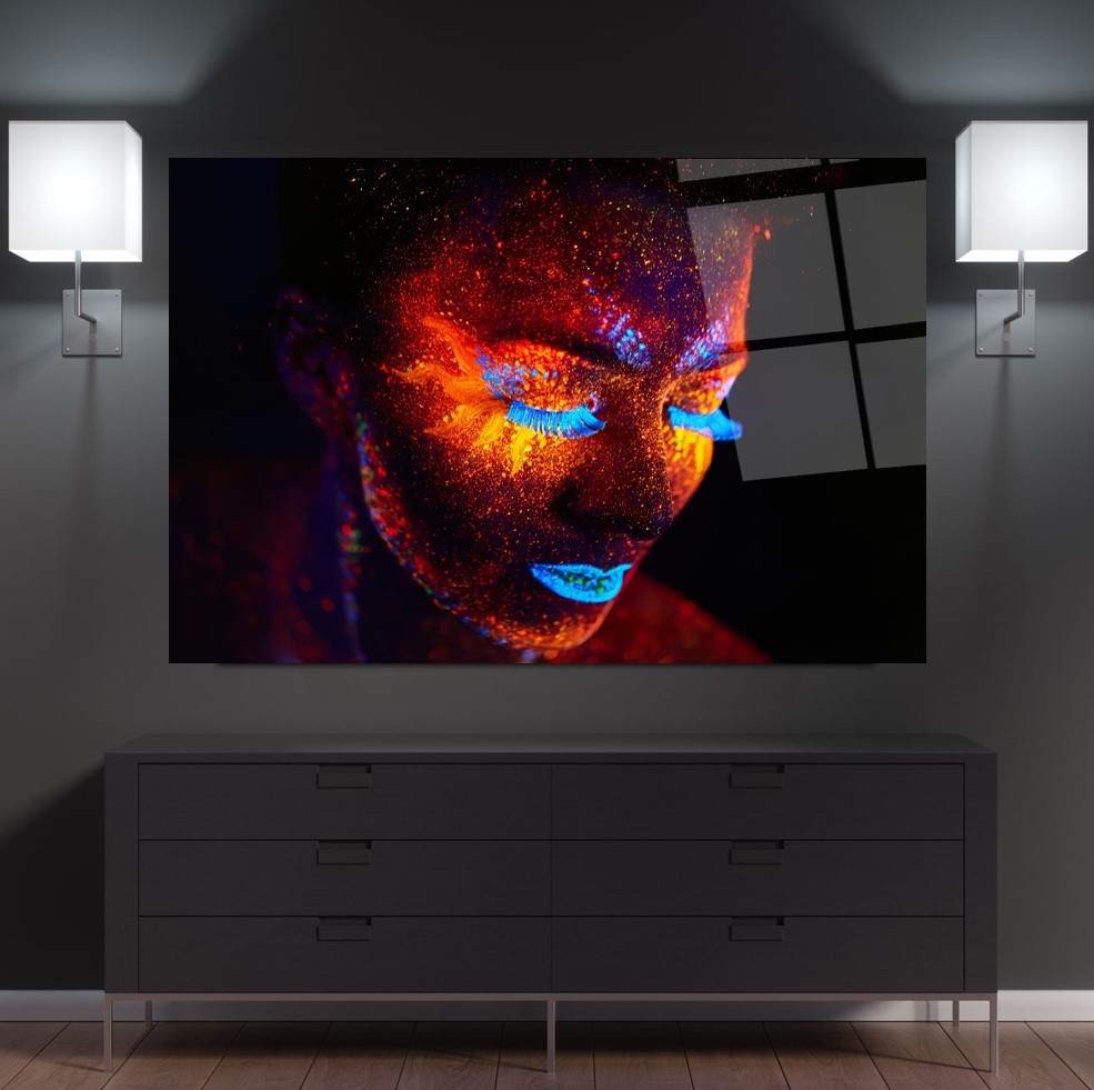 Neon Kadın Cam Tablo